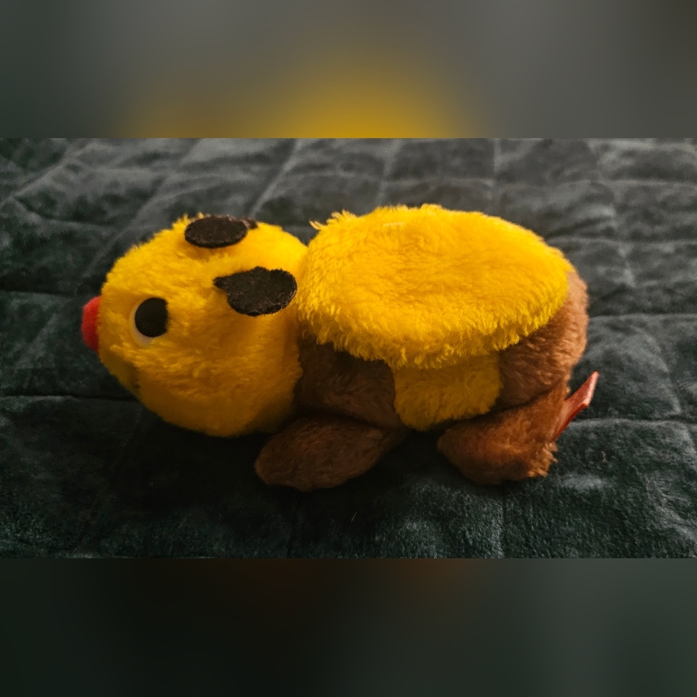 Fun Farm 1978 Vintage Plush Stuffed Doll Toy Bumblebee 7 in Length Yellow Brown